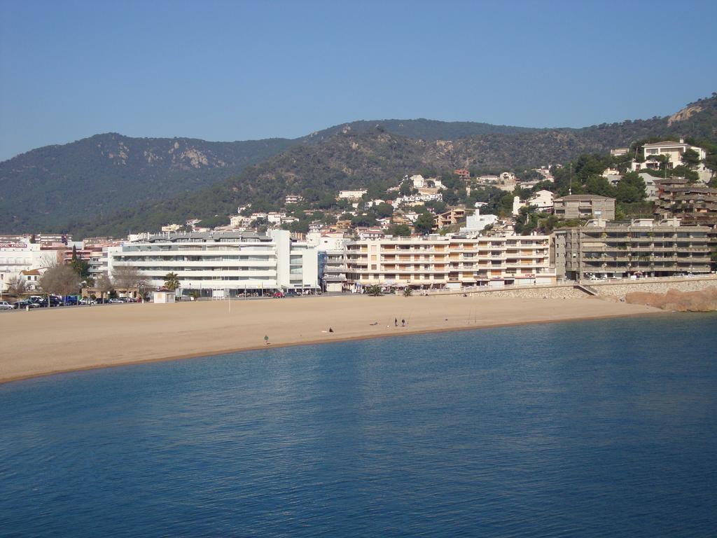 Apartaments Claudi Tossa de Mar Buitenkant foto