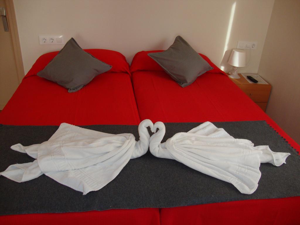 Apartaments Claudi Tossa de Mar Kamer foto