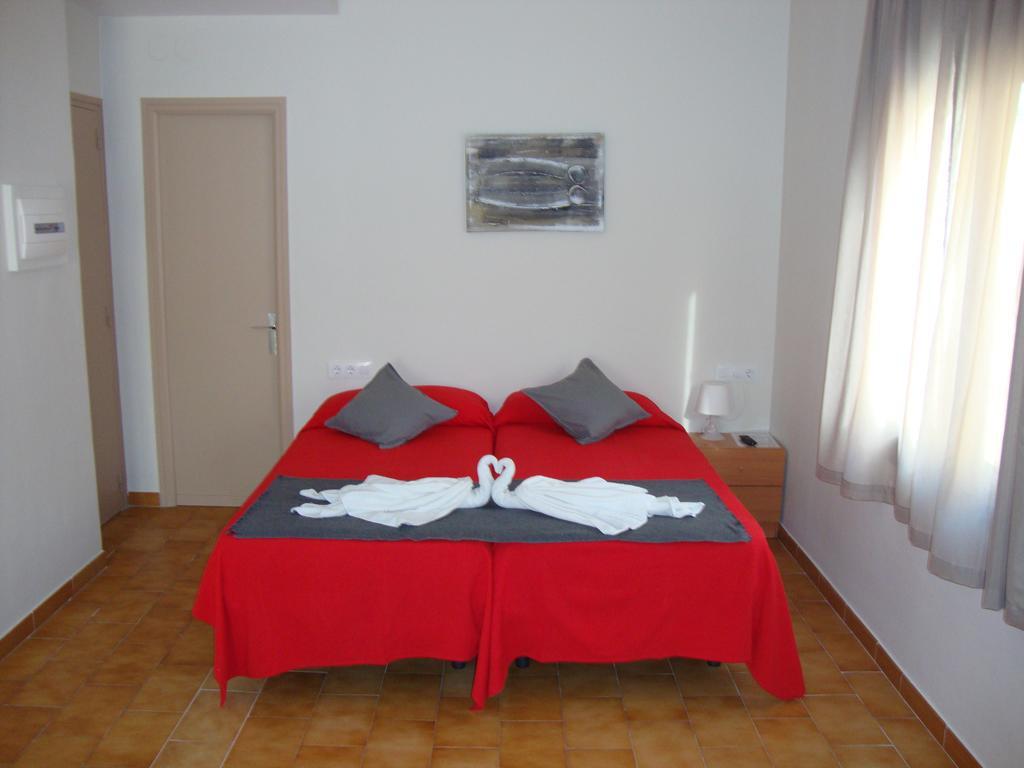 Apartaments Claudi Tossa de Mar Buitenkant foto